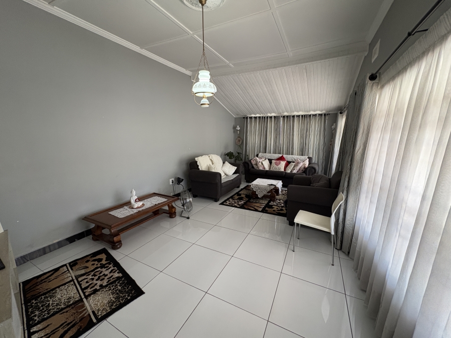 2 Bedroom Property for Sale in King Williams Town Central Eastern Cape